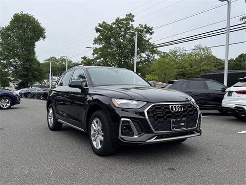 2022 Audi Q5 Premium 45 TFSI S line quattro S tronic