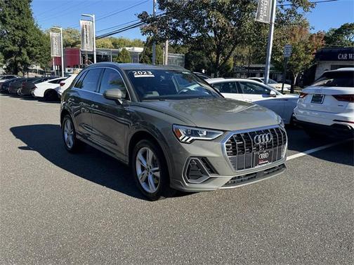 2023 Audi Q3 Premium Plus 45 TFSI S line quattro Tiptronic