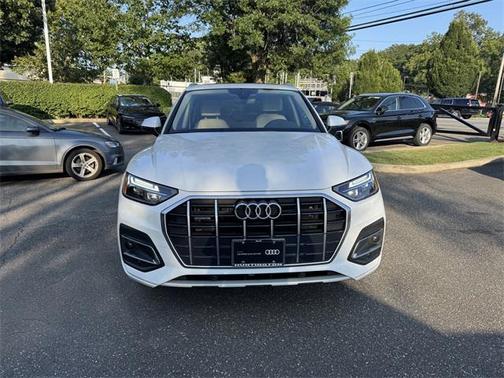 2022 Audi Q5 Premium 40 TFSI quattro S tronic