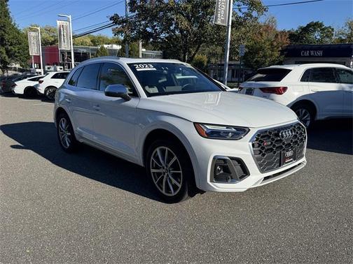 2023 Audi SQ5 Premium Plus TFSI quattro Tiptronic