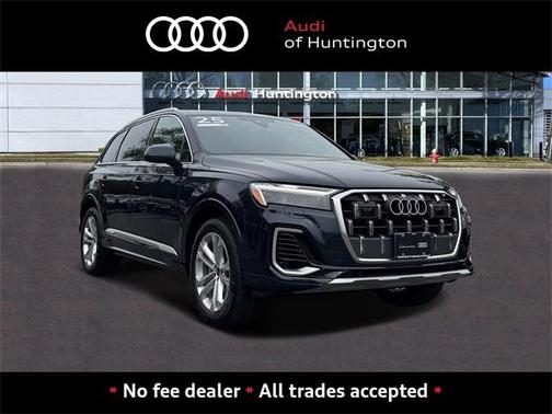2025 Audi Q7 Premium 45 TFSI quattro Tiptronic