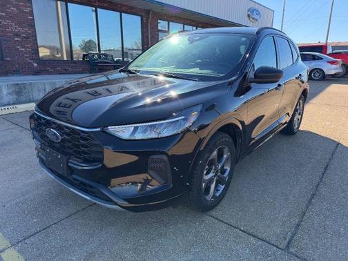 AGATE BLACK METALLIC 2024 Ford Escape ST-LINE