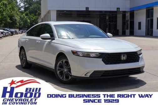White 2023 Honda Accord EX