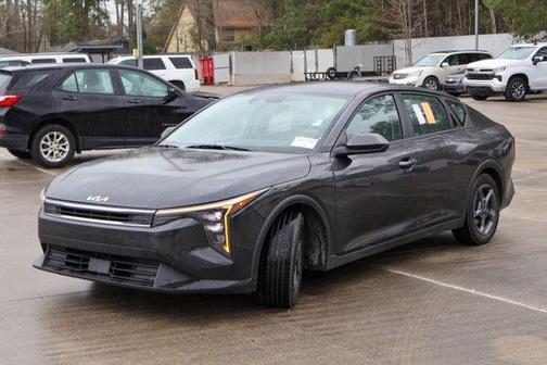 2025 Kia K4 