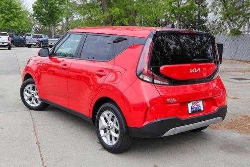 2025 Kia Soul LX