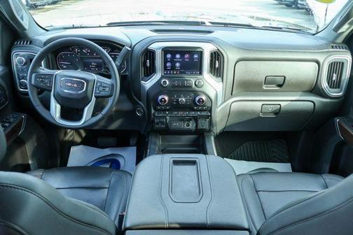 2022 GMC Sierra 2500 SLT