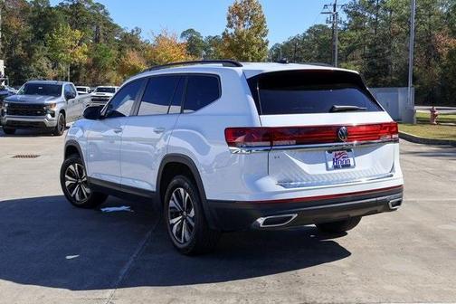 2024 Volkswagen Atlas 2.0T SE