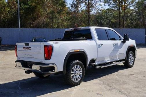 2022 GMC Sierra 2500 SLT