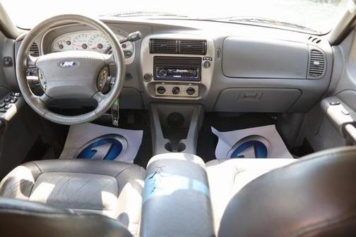 2005 Ford Explorer Sport Trac