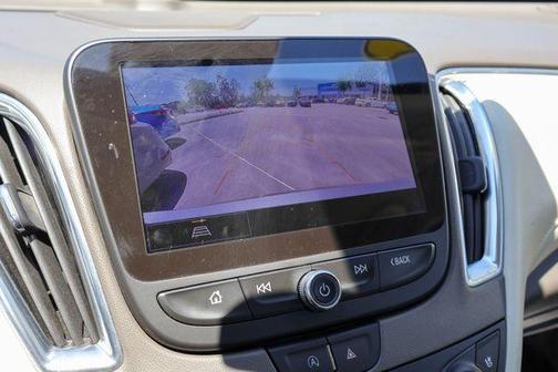 Sterling Gray Metallic 2024 Chevrolet Malibu 2LT