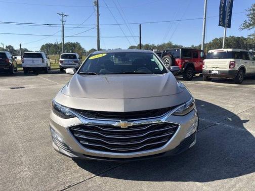 Mineral Gray Metallic 2024 Chevrolet Malibu LT