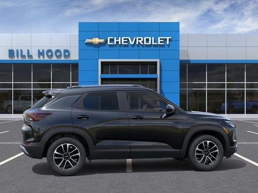 Mosaic Black Metallic 2026 Chevrolet Trailblazer LT