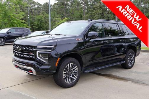 Black 2025 Chevrolet Suburban Z71