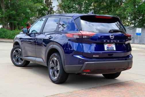 Deep Ocean Blue 2025 Nissan Rogue SV