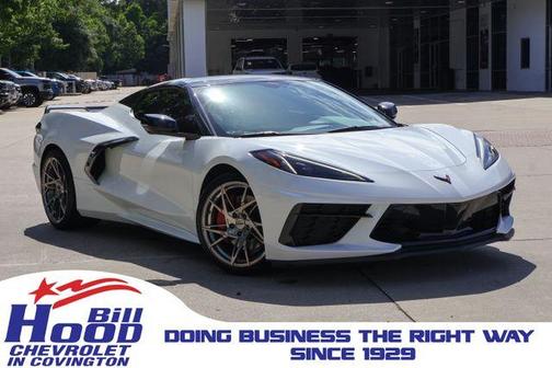 Arctic White 2021 Chevrolet Corvette Stingray w/1LT
