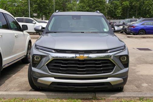 Sterling Gray Metallic 2024 Chevrolet Trailblazer LT