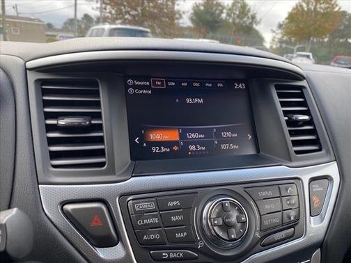 Photo 5 of 25 of 2019 Nissan Pathfinder SL