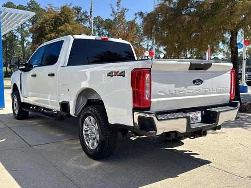 2024 Ford F-350 XLT