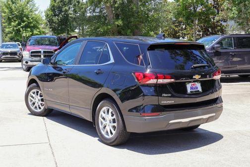 Mosaic Black Metallic 2023 Chevrolet Equinox 1LT