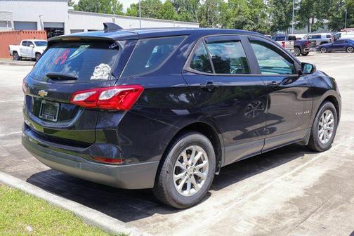 Mosaic Black Metallic 2020 Chevrolet Equinox LS