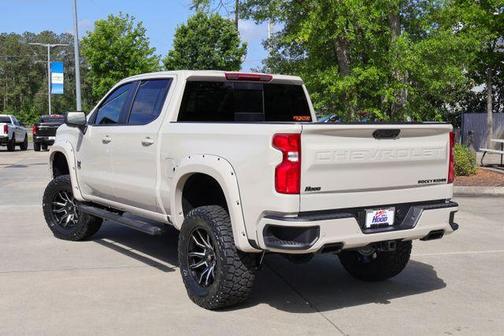 White Sand 2026 Chevrolet Silverado 1500 RST