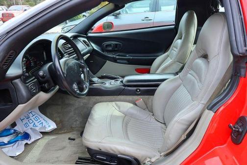 2002 Chevrolet Corvette Base