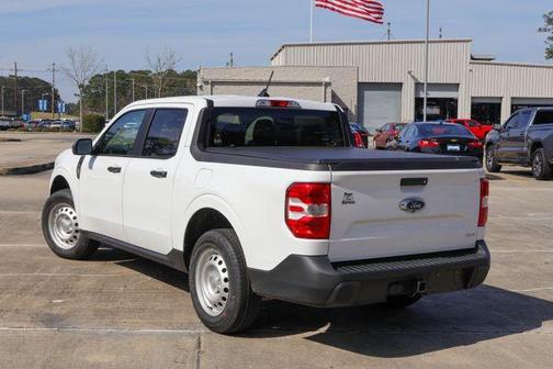 2023 Ford Maverick XL