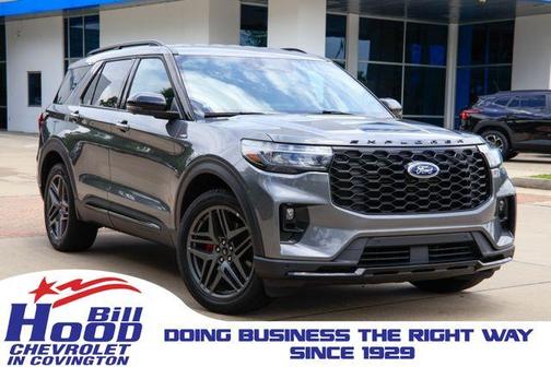 Gray Metallic 2025 Ford Explorer ST-Line