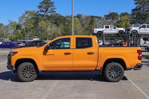 2025 Chevrolet Colorado WT