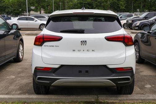 Summit White 2025 Buick Encore GX Preferred