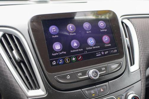 Mineral Gray Metallic 2024 Chevrolet Malibu LT
