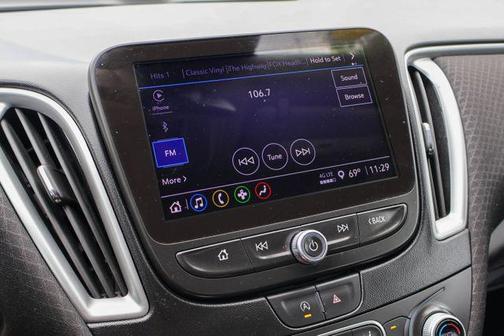 Mineral Gray Metallic 2024 Chevrolet Malibu LT