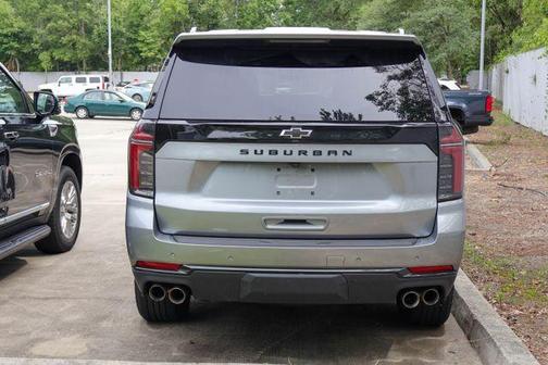 Sterling Gray Metallic 2025 Chevrolet Suburban Z71