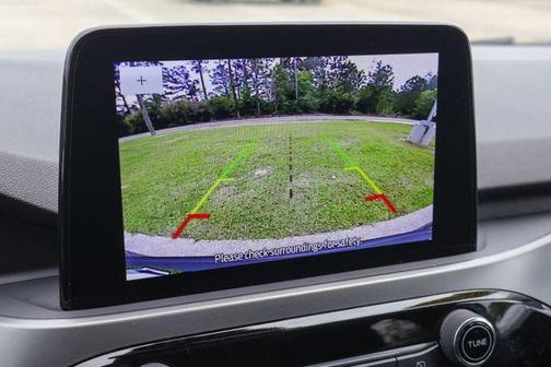 Oxford White 2025 Ford Escape Active