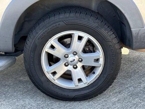 Tan 2006 Ford Explorer XLT