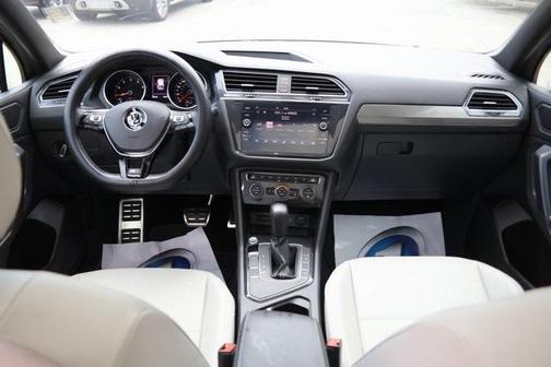 2021 Volkswagen Tiguan 2.0T SE R-Line Black