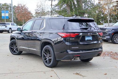2023 Chevrolet Traverse Premier