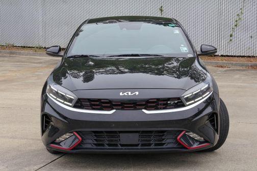 Aurora Black Pearl 2022 Kia Forte GT