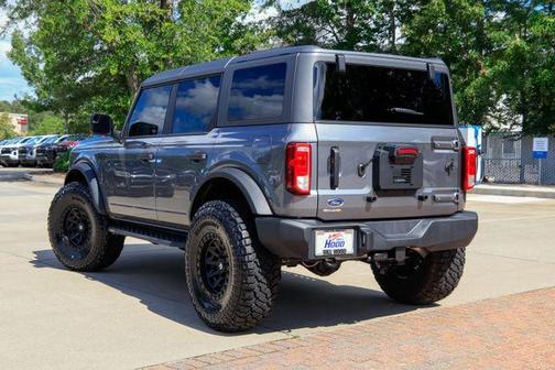 Gray Metallic 2024 Ford Bronco Big Bend