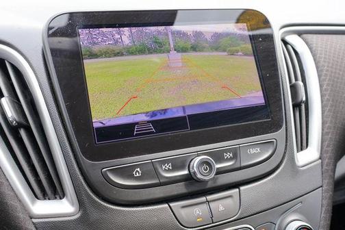 Mosaic Black Metallic 2023 Chevrolet Malibu LT