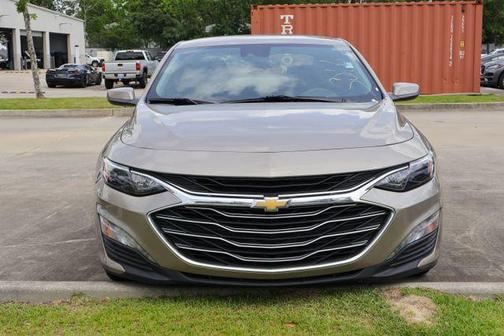 Mineral Gray Metallic 2023 Chevrolet Malibu LT