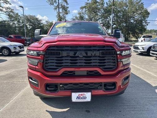 Molten Red Pearlcoat 2026 RAM 2500 Big Horn