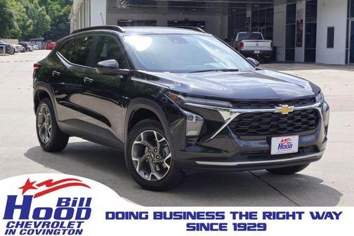 Mosaic Black Metallic 2025 Chevrolet Trax LT