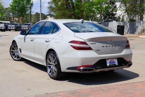 2025 Genesis G70 2.5T