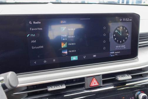 Snow White Pearl 2025 Kia K5 LXS