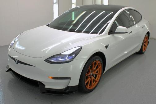 2022 Tesla Model 3 Base