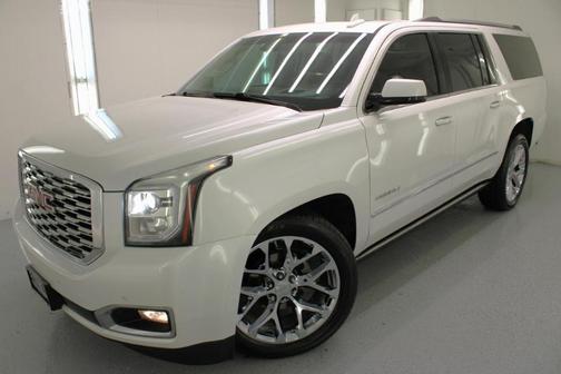 White 2018 GMC Yukon XL Denali