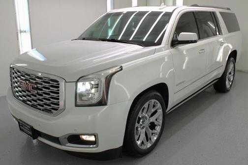 White 2018 GMC Yukon XL Denali