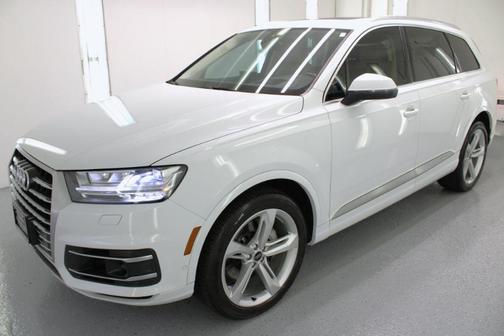 2019 Audi Q7 55 Prestige