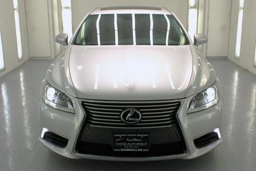 2016 Lexus LS 460 Base